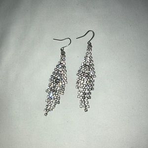 Pretty dangly diamond earrings